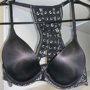 Victoria’s Secret Bombshell Push-up bra